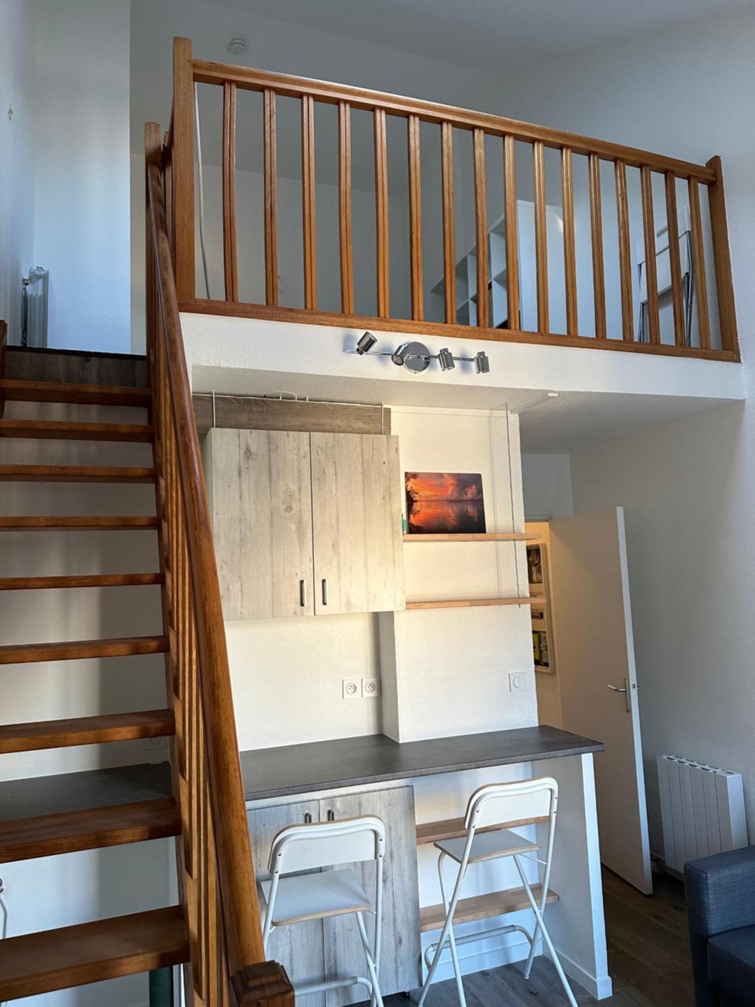 2 Pieces Duplex Les Moulineaux * Issy-les-Moulineaux